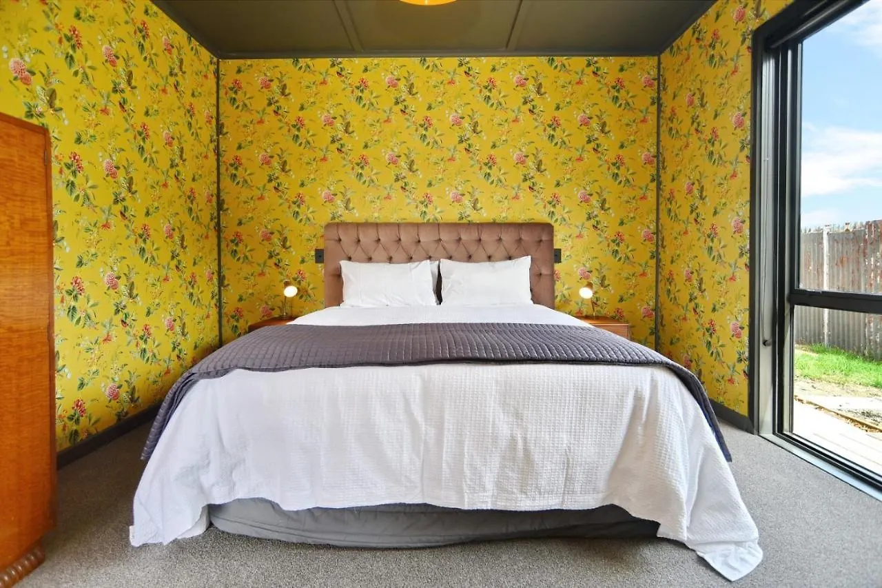 Beachfront Bach - Christchurch Holiday Homes
