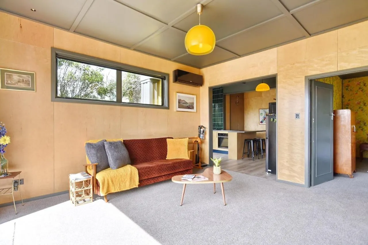 Beachfront Bach - Christchurch Holiday Homes