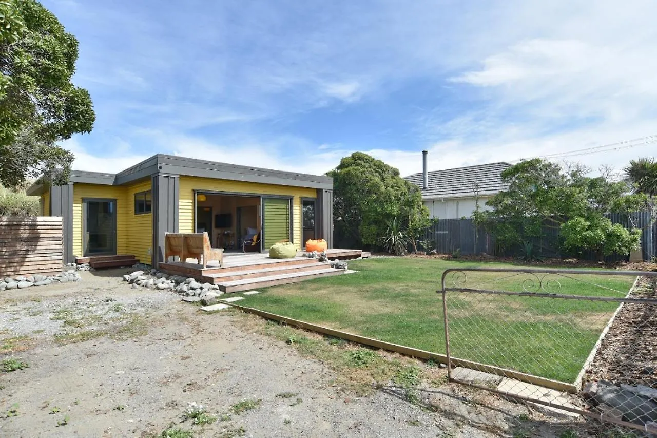 Beachfront Bach - Christchurch Holiday Homes