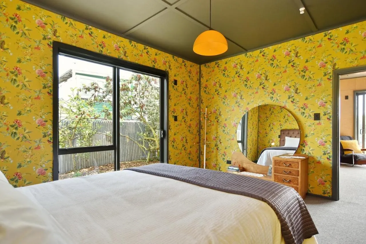 Beachfront Bach - Christchurch Holiday Homes